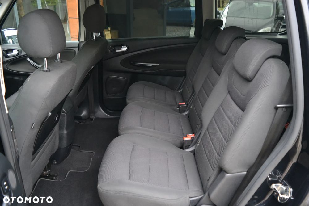 Ford Galaxy 2.0 TDCi Titanium - 13