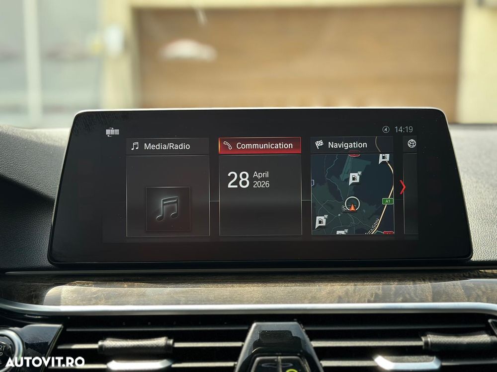 BMW Seria 5 530d xDrive Aut. Sport Line - 38