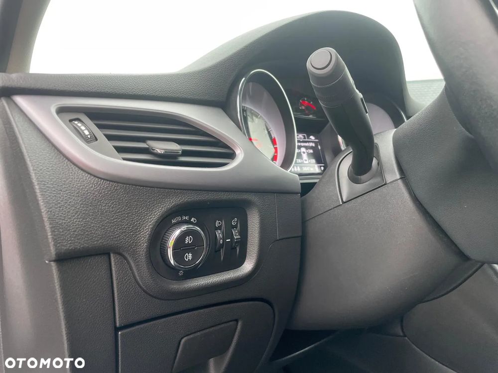 Opel Astra 1.4 Turbo Start/Stop Automatik Ultimate - 23