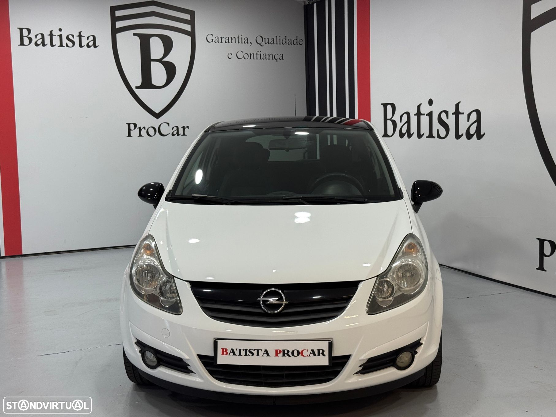 Opel Corsa 1.2 Black Edition - 4