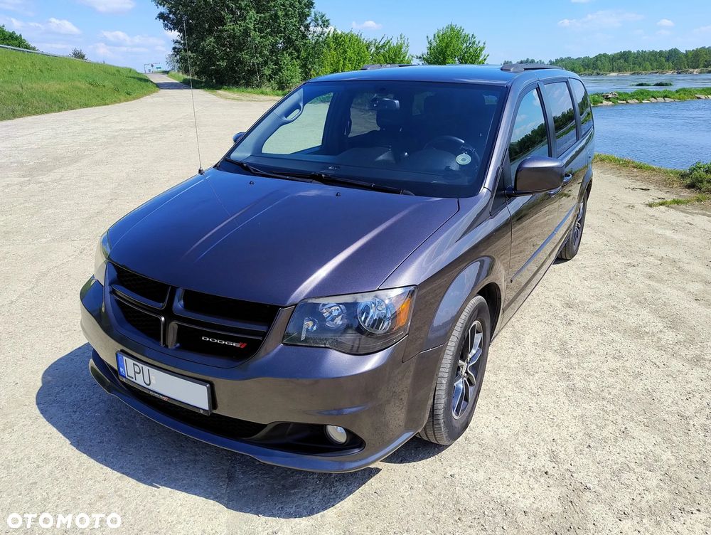 Dodge Grand Caravan - 1