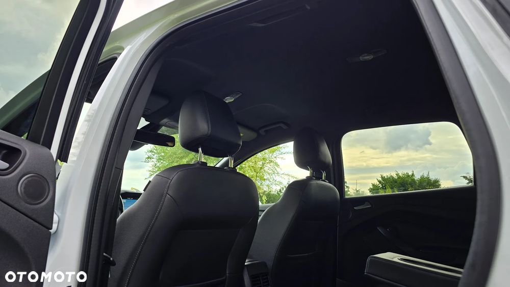 Ford Kuga 2.0 TDCi 4x4 ST-Line - 20