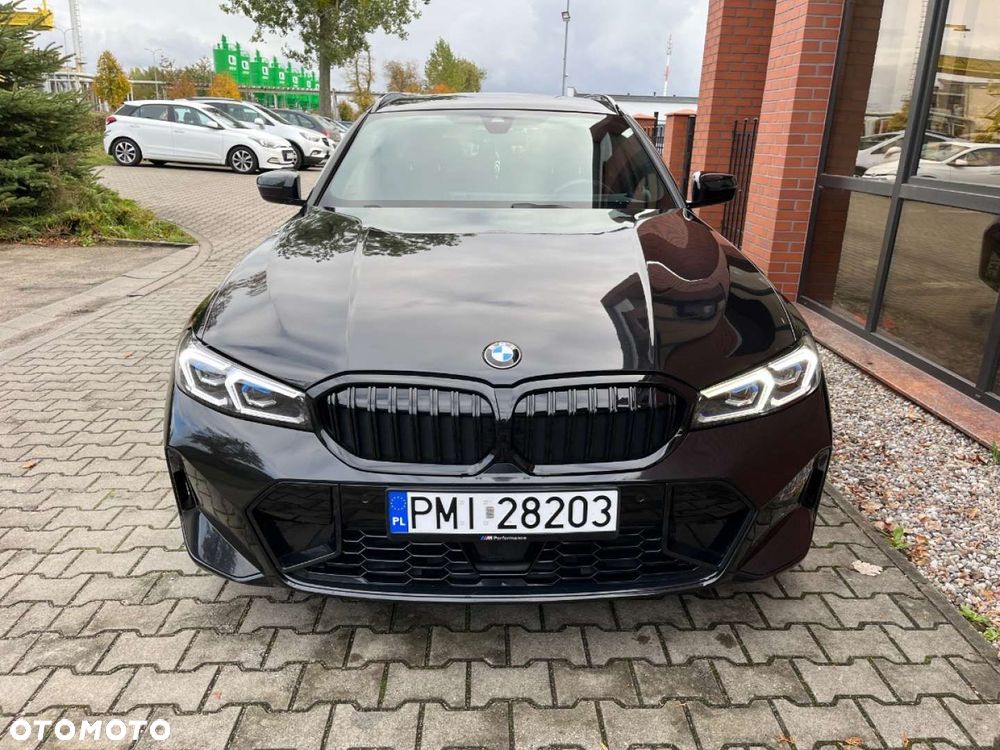 BMW Seria 3 320i Touring M Sport - 4