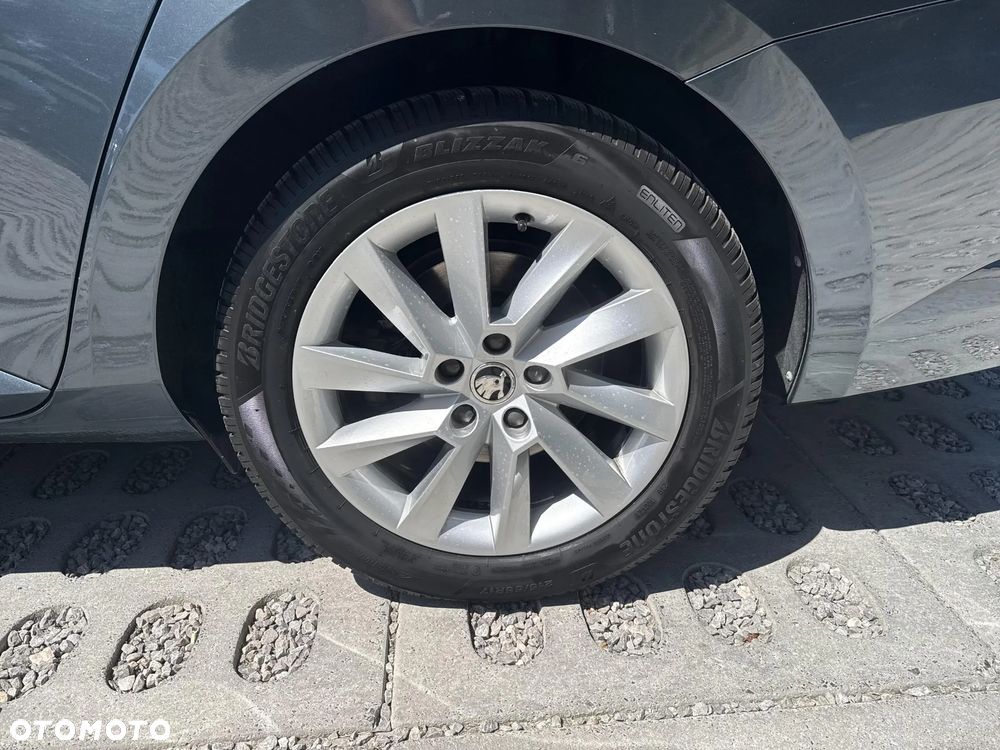 Skoda Superb 2.0 TSI Ambition DSG - 19