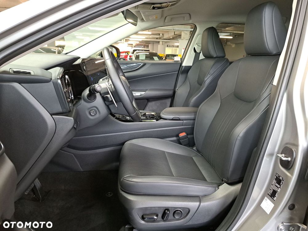 Lexus NX - 29