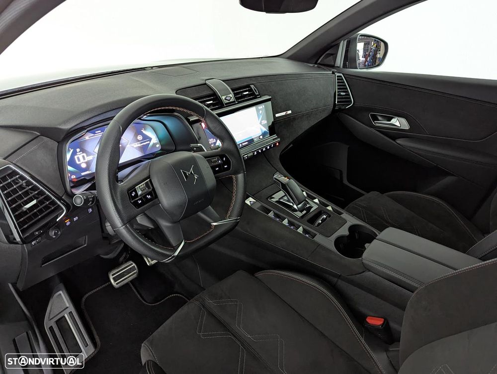 DS DS7 Crossback - 19