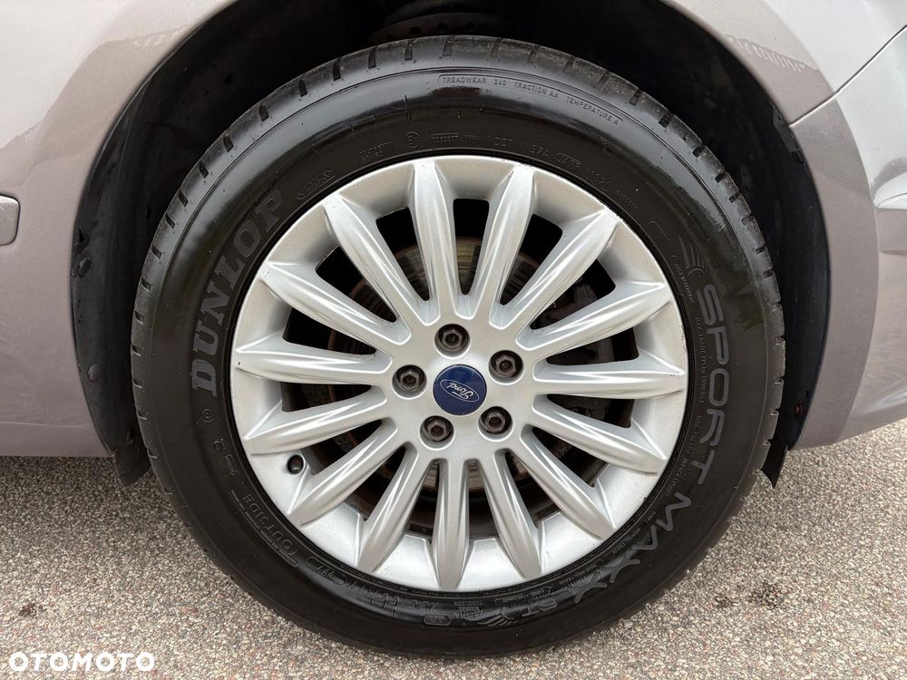 Ford Galaxy 2.0 TDCi Titanium - 24