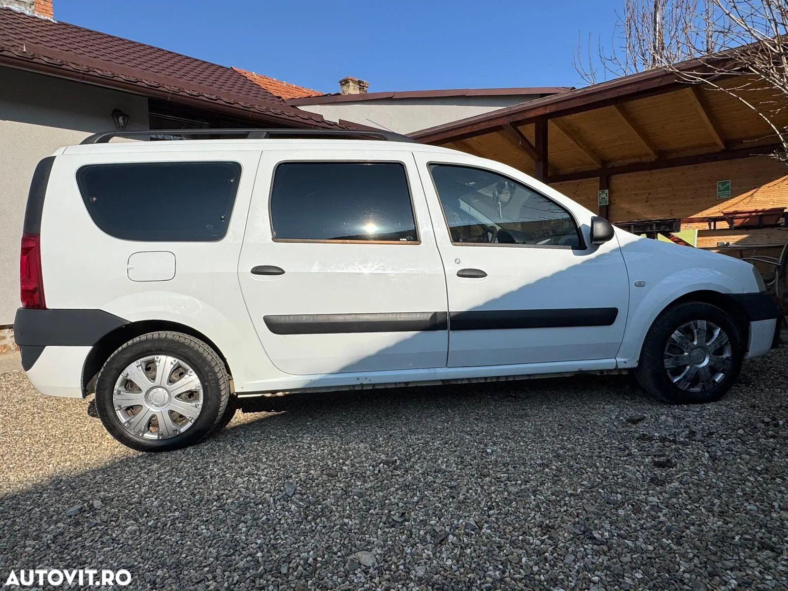 Dacia Logan - 1