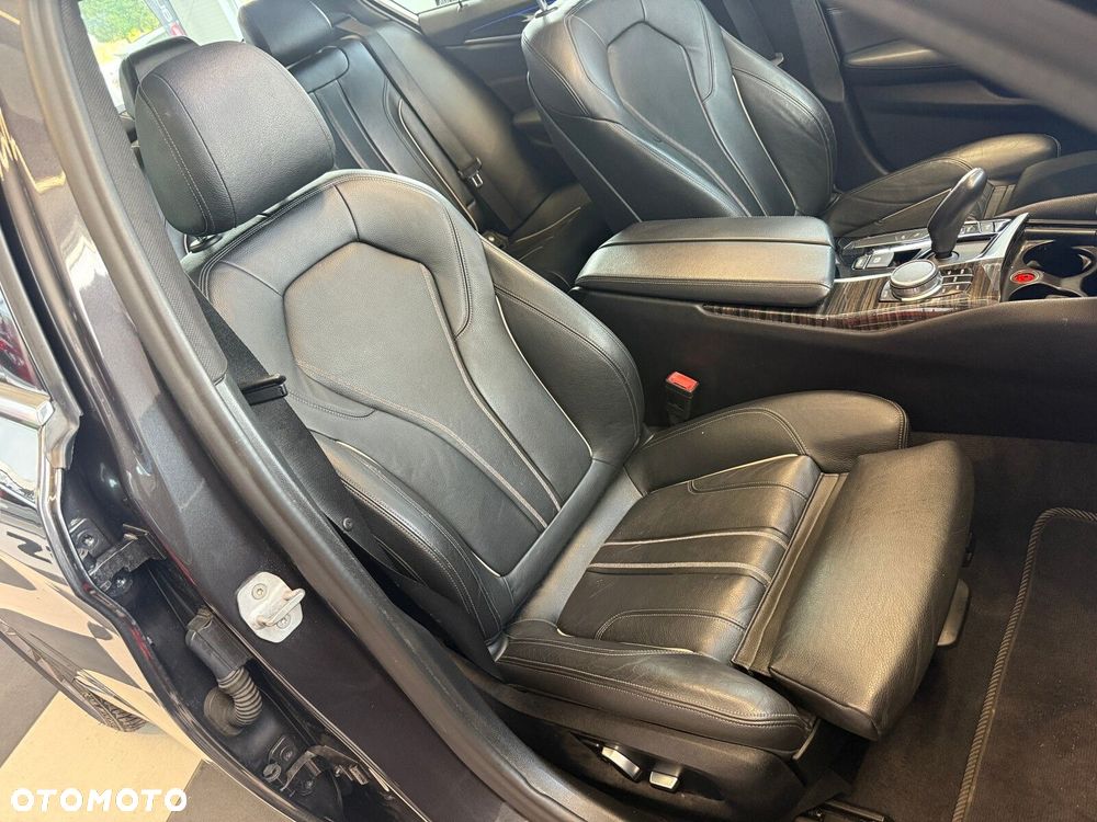 BMW Seria 5 - 17