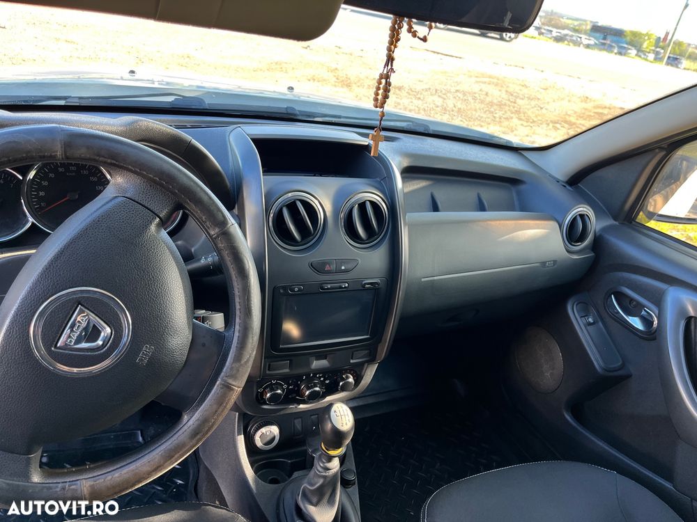 Dacia Duster 1.5 dCi 4x4 Laureate - 8