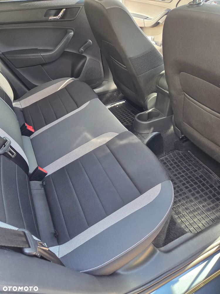 Skoda RAPID 1.2 TSI Ambition - 7