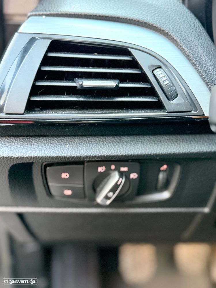 BMW 116 d EfficientDynamics Edition Sport Line - 22