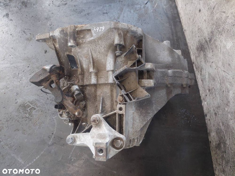 SKRZYNIA BIEGÓW VOLVO V50 I S40 II 2.0 D MANUAL 6 BIEGÓW 4M5R-7002-CE - 6