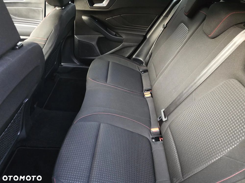 Ford Focus 1.5 EcoBlue Start-Stopp-System ST-LINE - 21