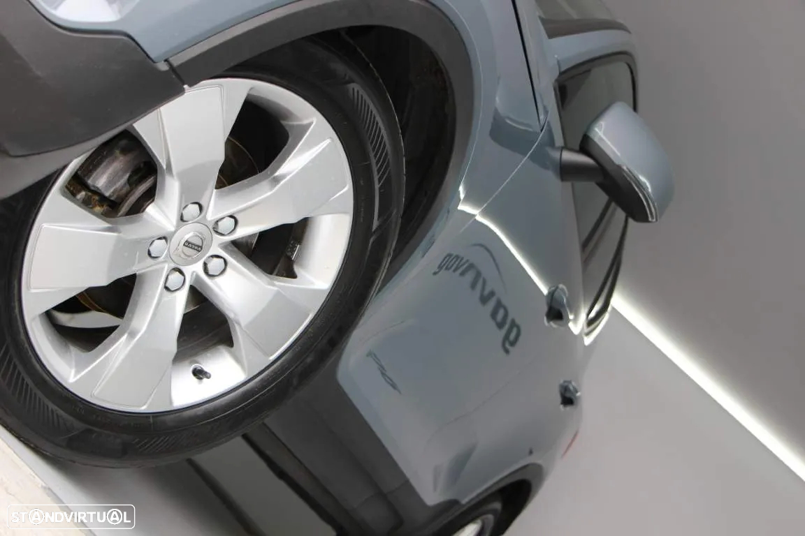 Volvo XC 40 2.0 D3 Momentum Plus - 21