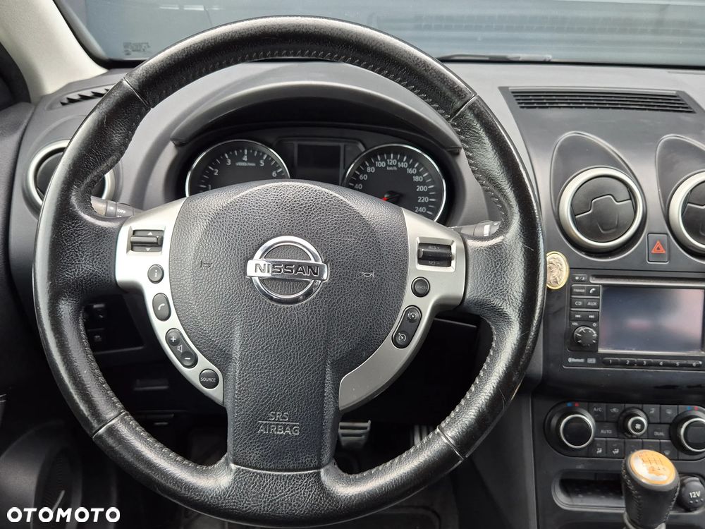 Nissan Qashqai+2 2.0 4x4 Tekna - 17