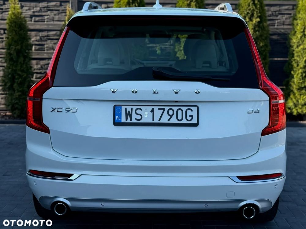 Volvo XC 90 D4 FWD Momentum - 6