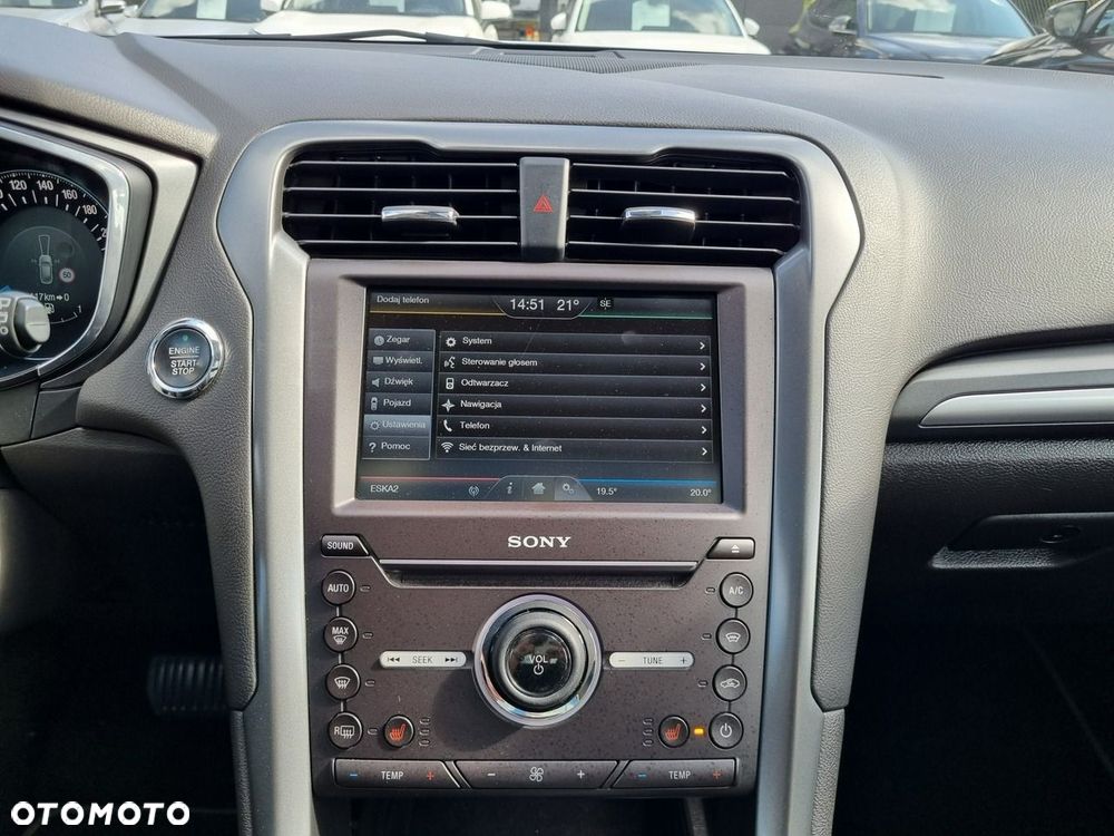 Ford Mondeo 2.0 EcoBoost Titanium - 22