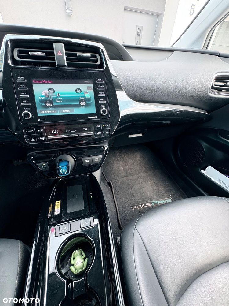 Toyota Prius 1.8 Hybrid Executive - 6