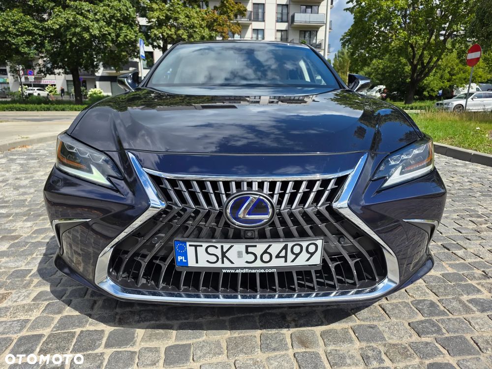 Lexus ES 300h Prestige - 2