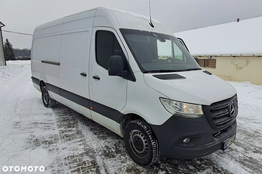 Mercedes-Benz SPRINTER - 10