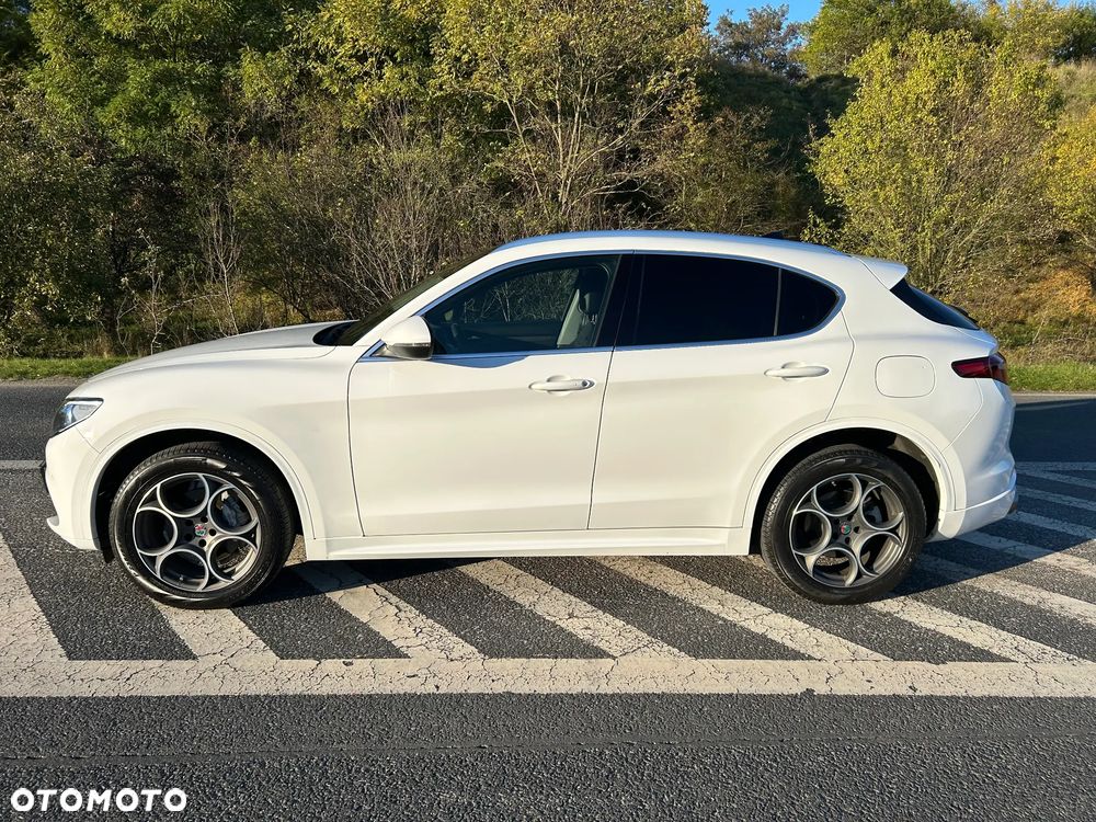 Alfa Romeo Stelvio 2.0 Turbo TI Q4 - 5