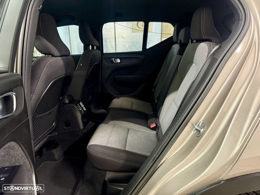 Volvo XC 40 1.5 T5 PHEV Momentum Plus - 29