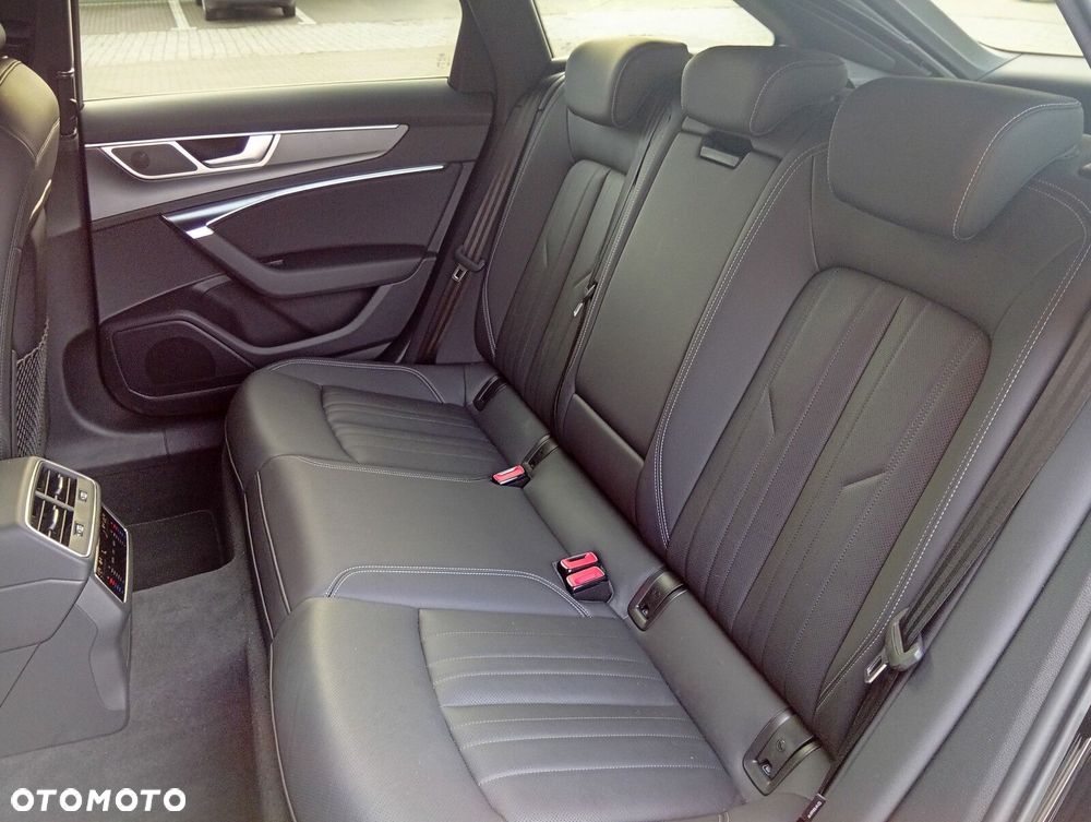 Audi A6 Avant - 14