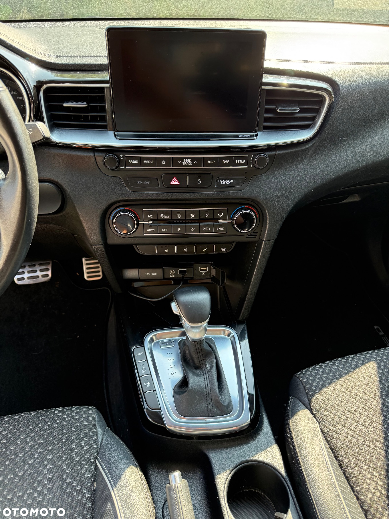 Kia Ceed 1.4 T-GDI M DCT - 9