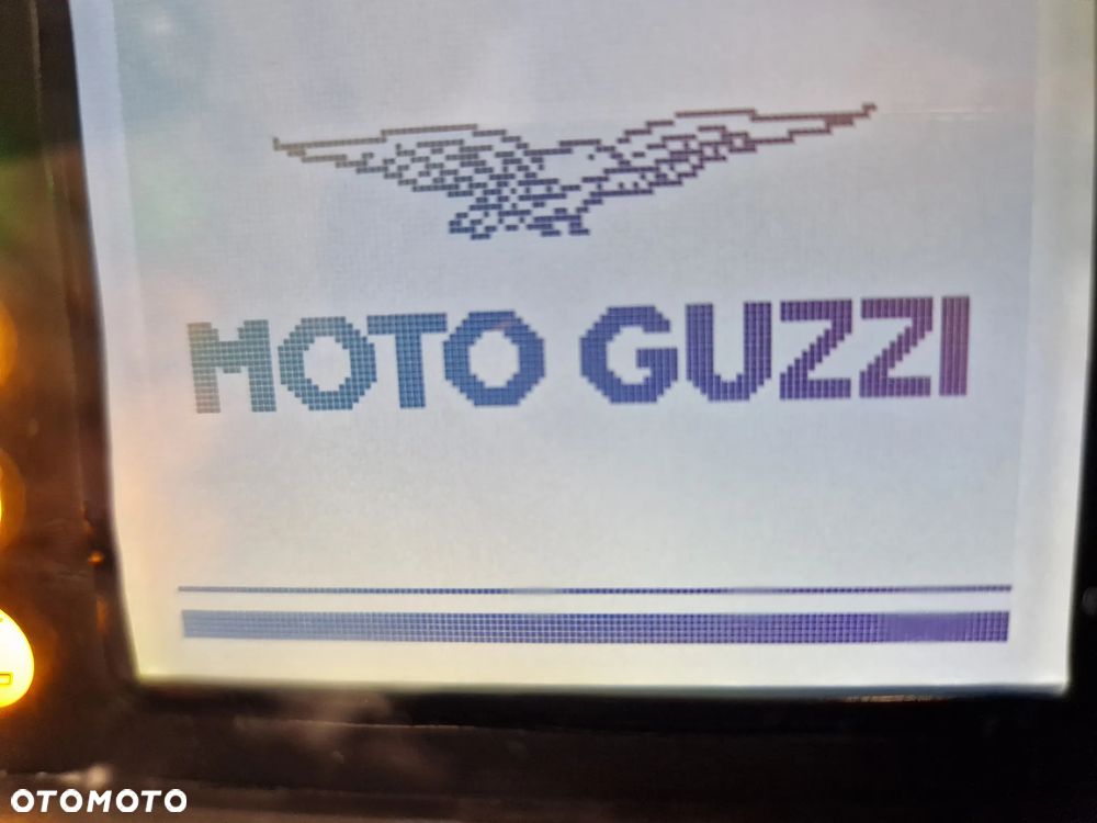 Moto Guzzi Stelvio - 23
