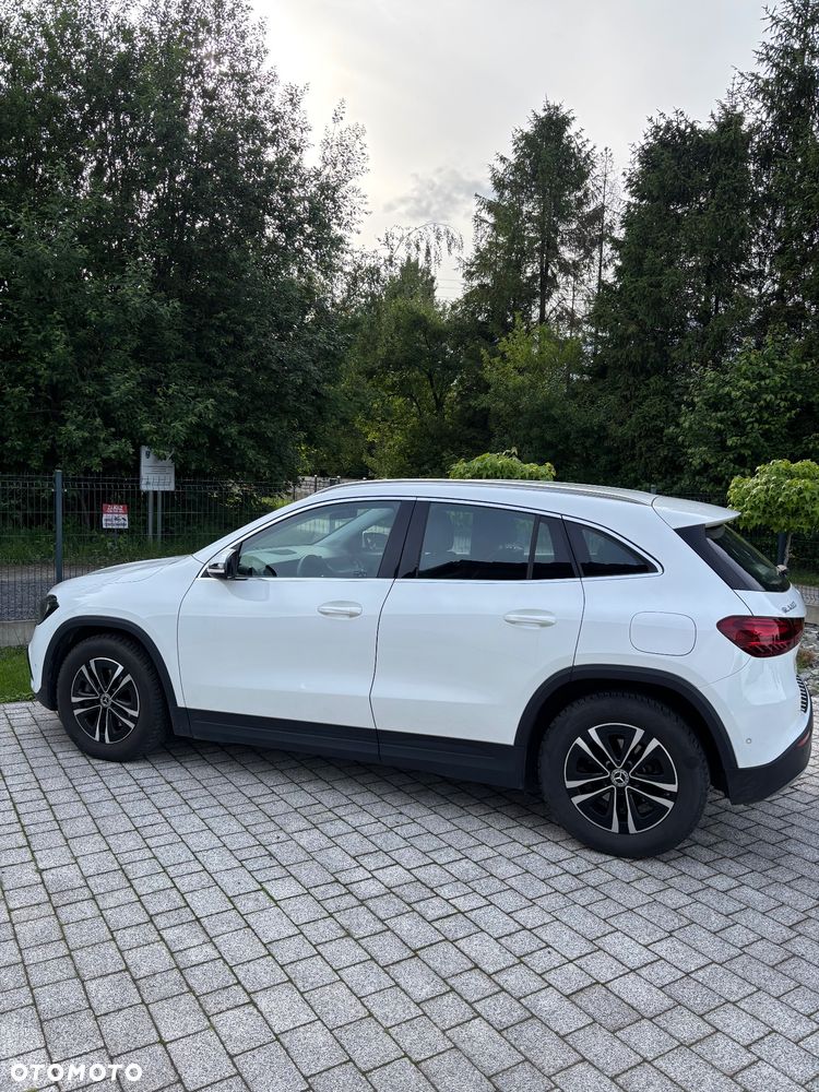 Mercedes-Benz GLA 200 Style - 3