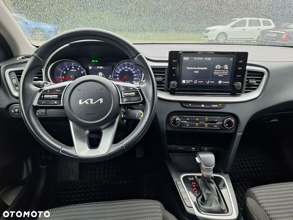 Kia XCeed 1.5 T-GDI M DCT - 13