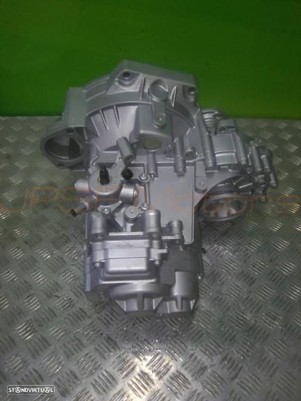Caixa de Velocidades Recondicionada VW Caddy 1.9 TDi de 2010  R - 3