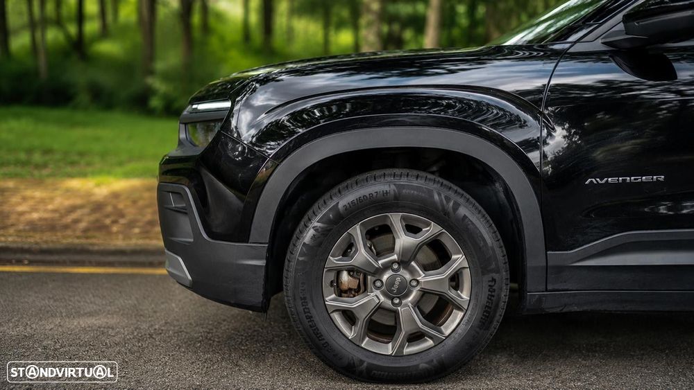 Jeep Avenger 54 kWh Black Edition - 6