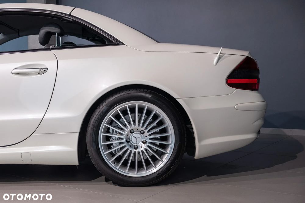 Mercedes-Benz SL 55 AMG - 11