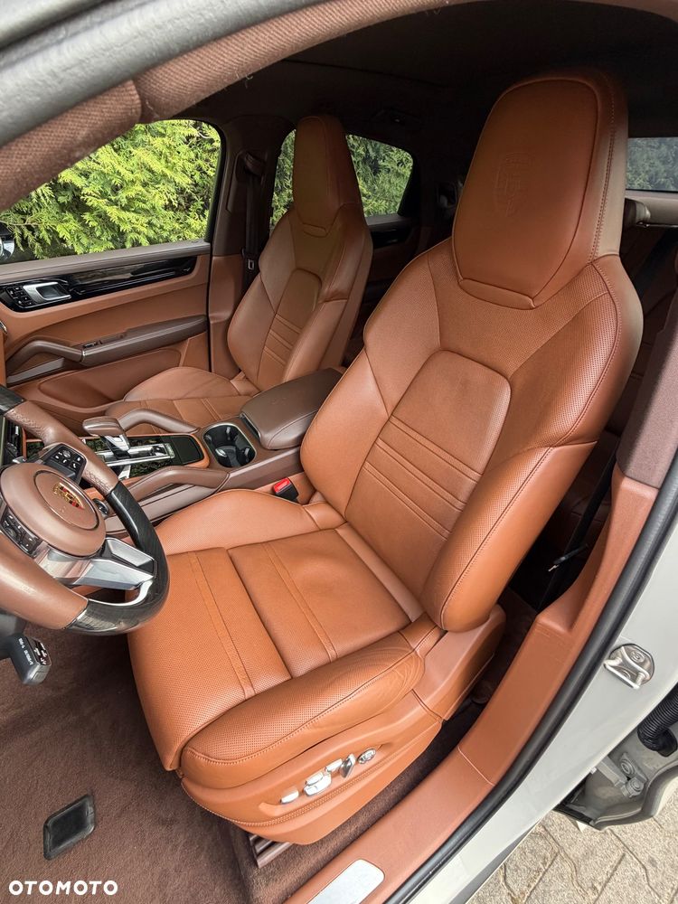 Porsche Cayenne Standard - 5
