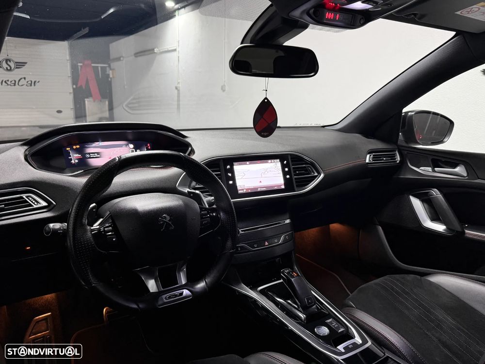 Peugeot 308 BlueHDi FAP 130 EAT8 Stop & Start GT - 13