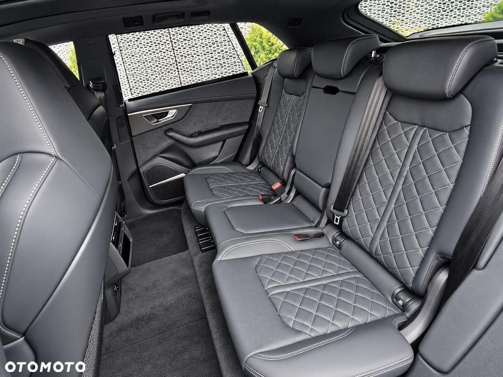 Audi Q8 - 28