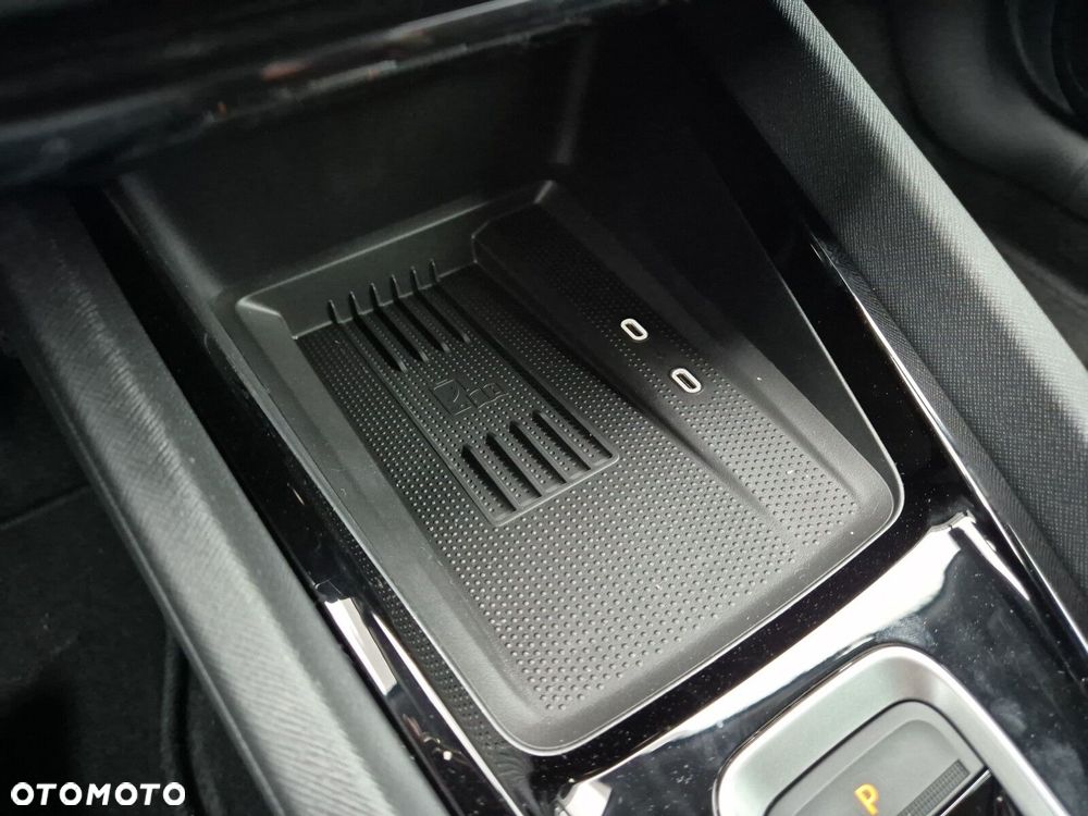 Skoda Octavia 1.5 TSI mHEV Drive Selection DSG - 32