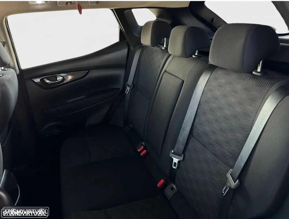 Nissan Qashqai 1.5 dCi DPF acenta - 11