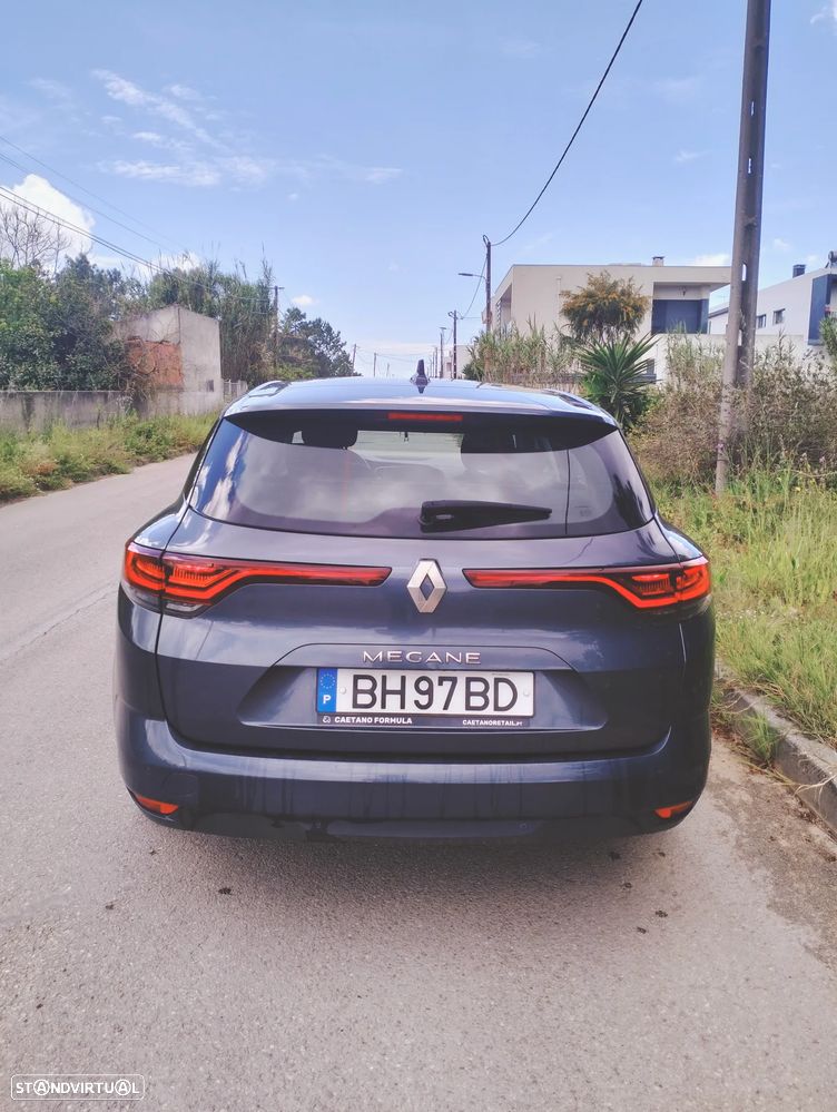 Renault Mégane Sport Tourer 1.5 Blue dCi Equilibre EDC - 12