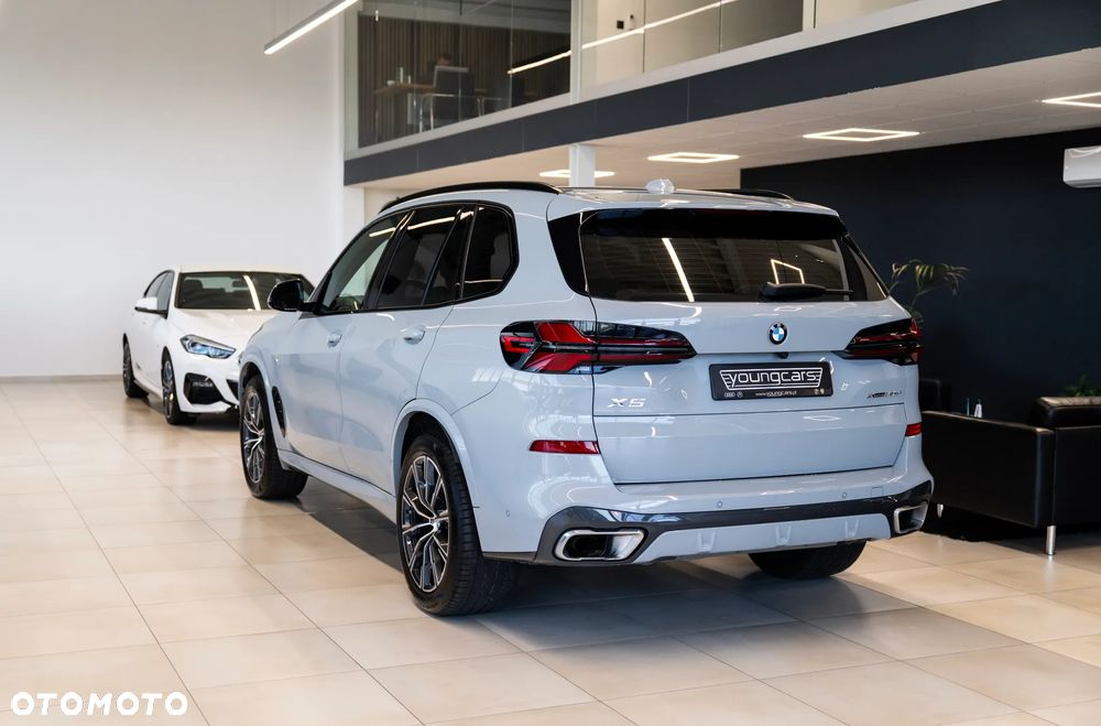 BMW X5 xDrive30d mHEV - 10