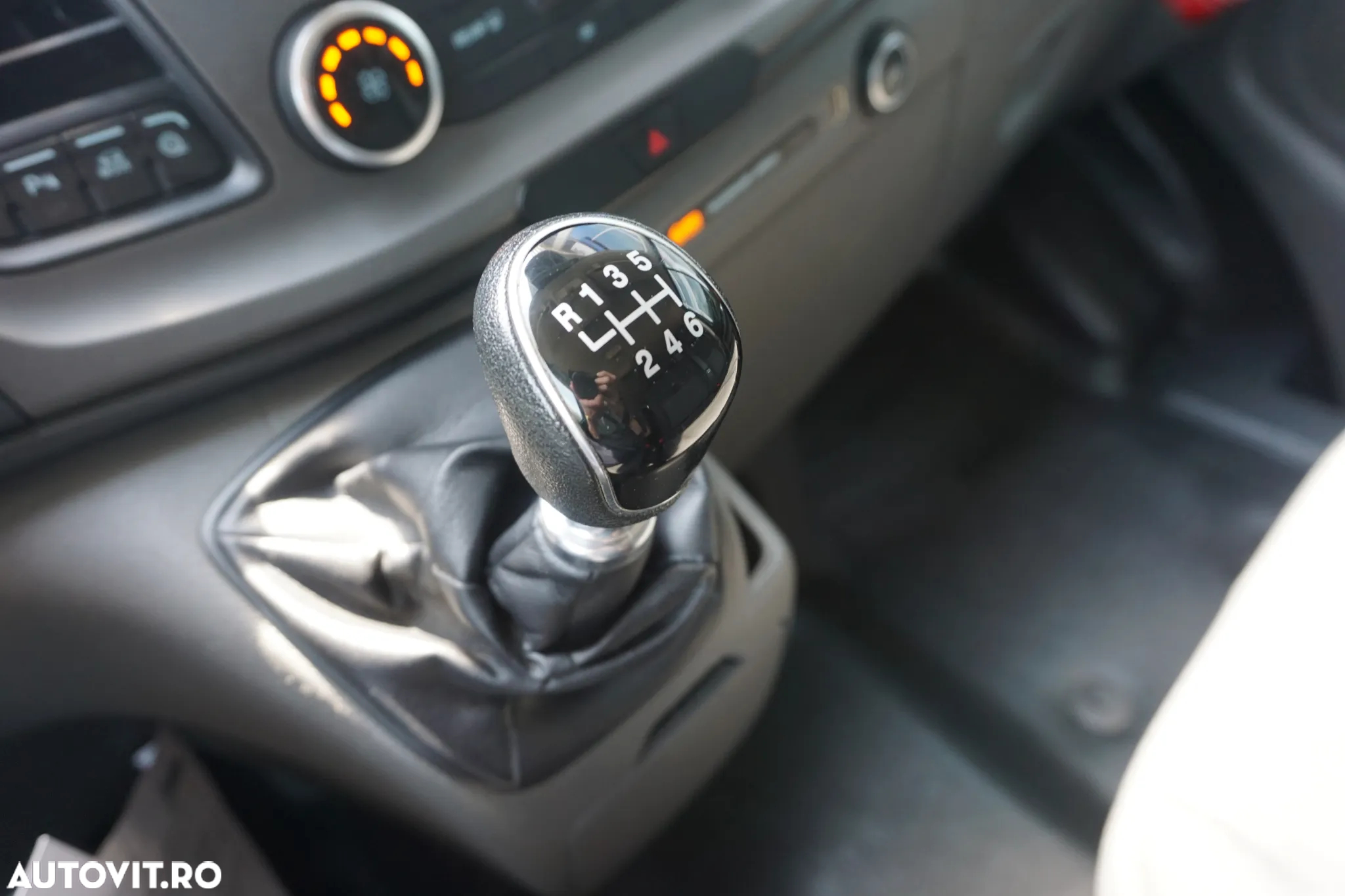 Ford Transit Custom - 12