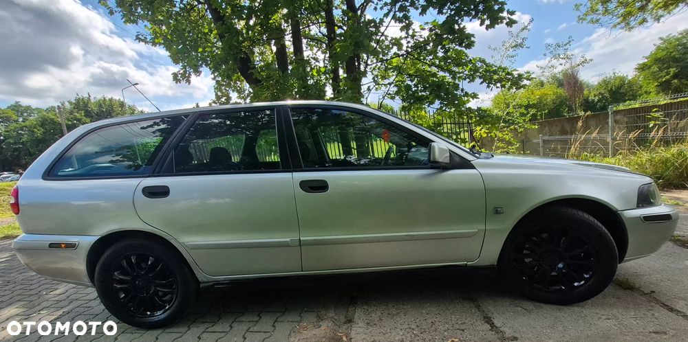 Volvo V40 1.8 Elegance - 6