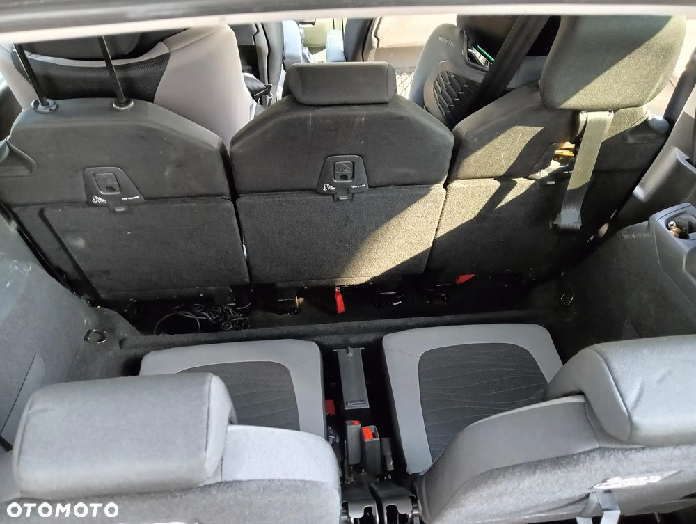 Citroën C4 Picasso 1.6 THP Intensive - 19