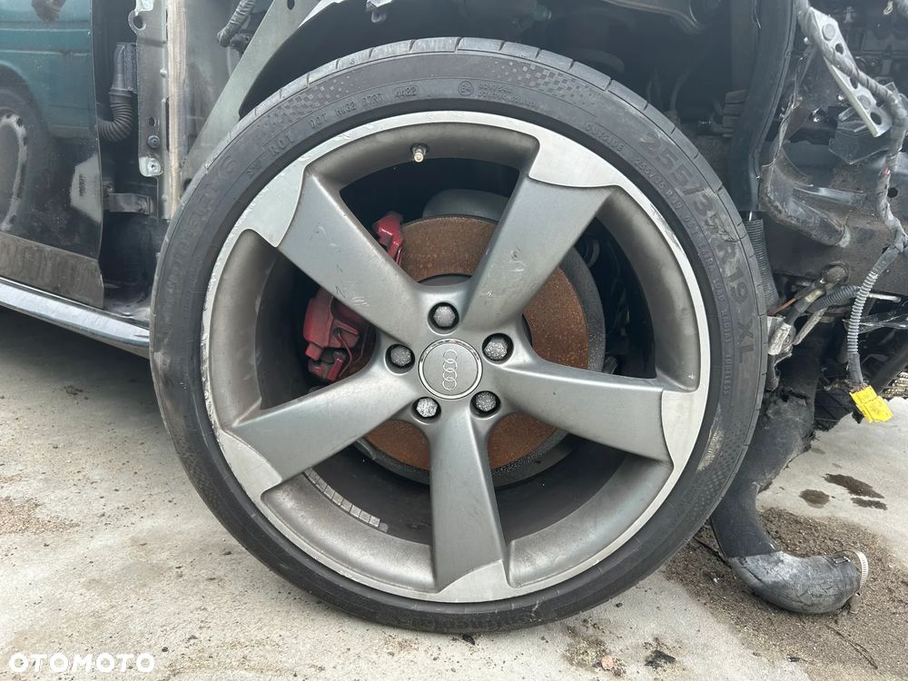 AUDI A4 B8 KOŁA FELGI 255/35R19 - 2