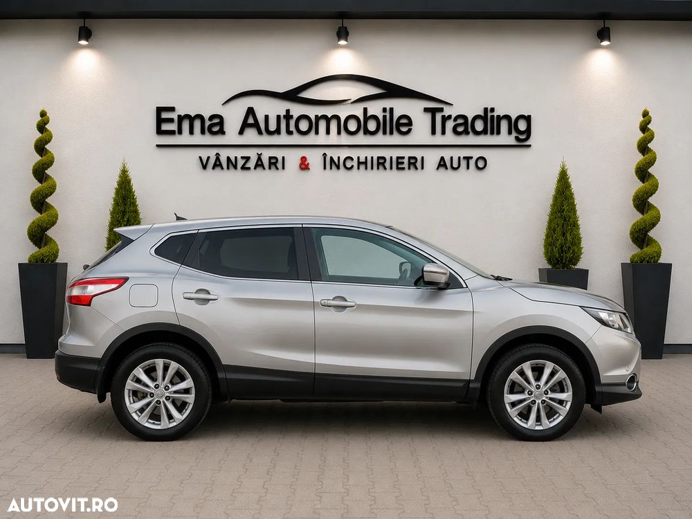 Nissan Qashqai 1.6 DCI Xtronic ACENTA - 5