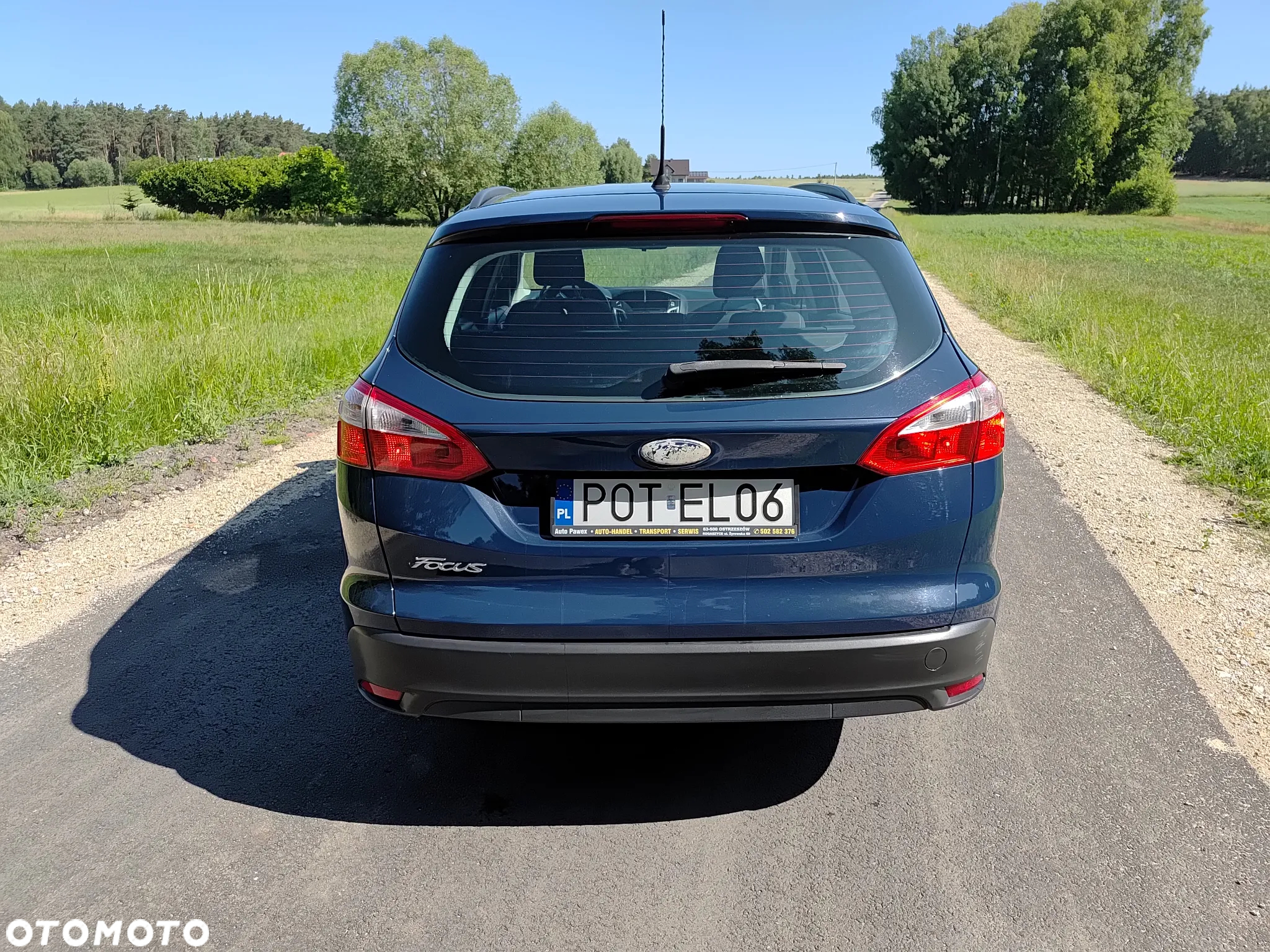 Ford Focus 1.6 Ambiente - 9