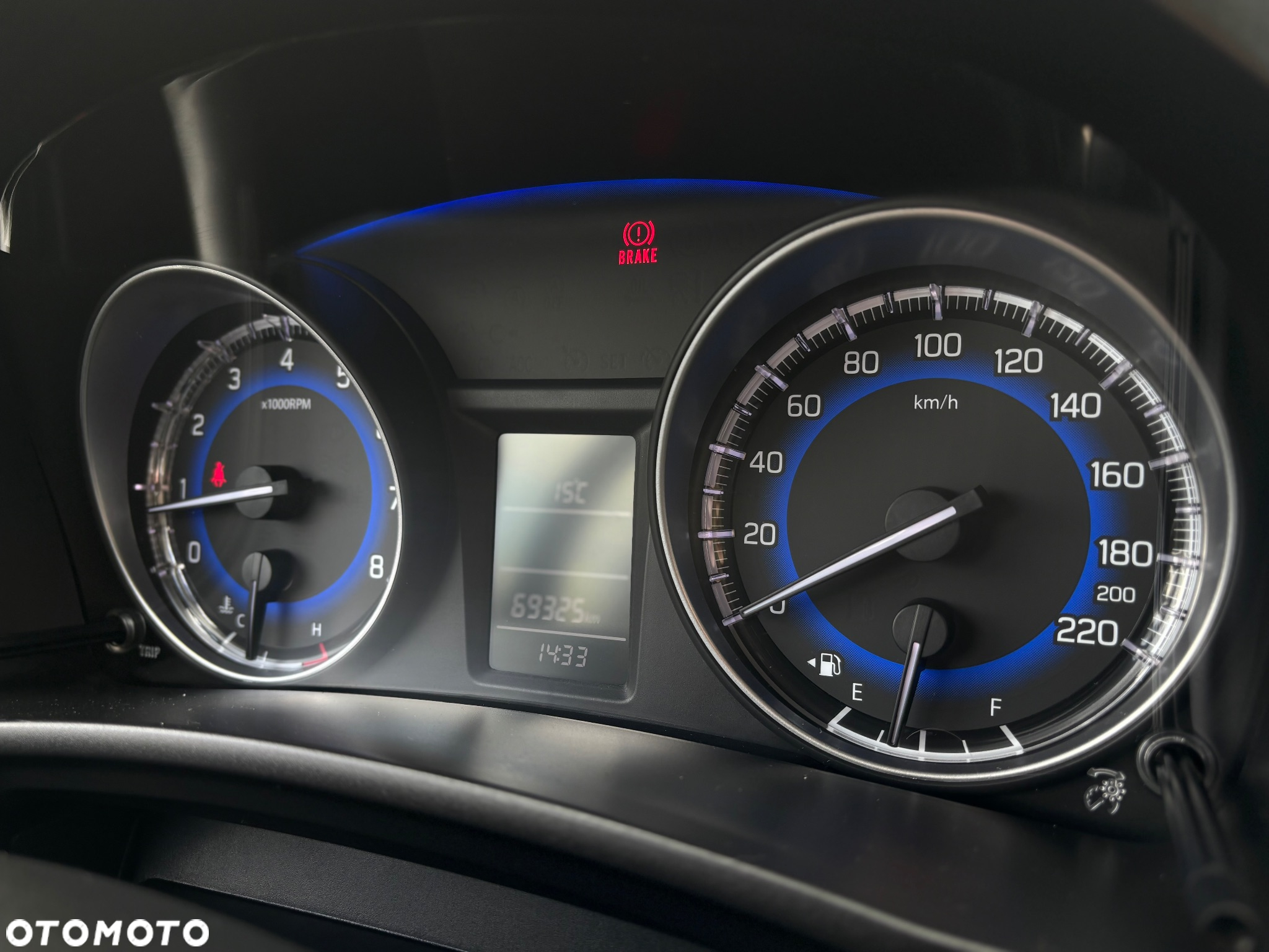 Suzuki Baleno 1.2 Premium - 32