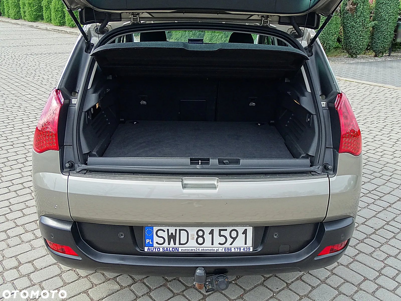Peugeot 3008 1.6 Premium+ - 18
